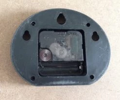 Mobili Rebecca Horloges Murales Et Horloges à Poser Horloge Murale Bois Sculpté Gris Blanc Et Noir ø 55 Cm -Plaques et lettrages Soldes horloge murale bois sculpte gris blanc et noir oe 55 cm 4