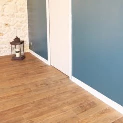 99Déco Crédences Lot De 25 Plinthes PVC L200xH8cm -Plaques et lettrages Soldes lot de 25 plinthes pvc l200xh8cm 1